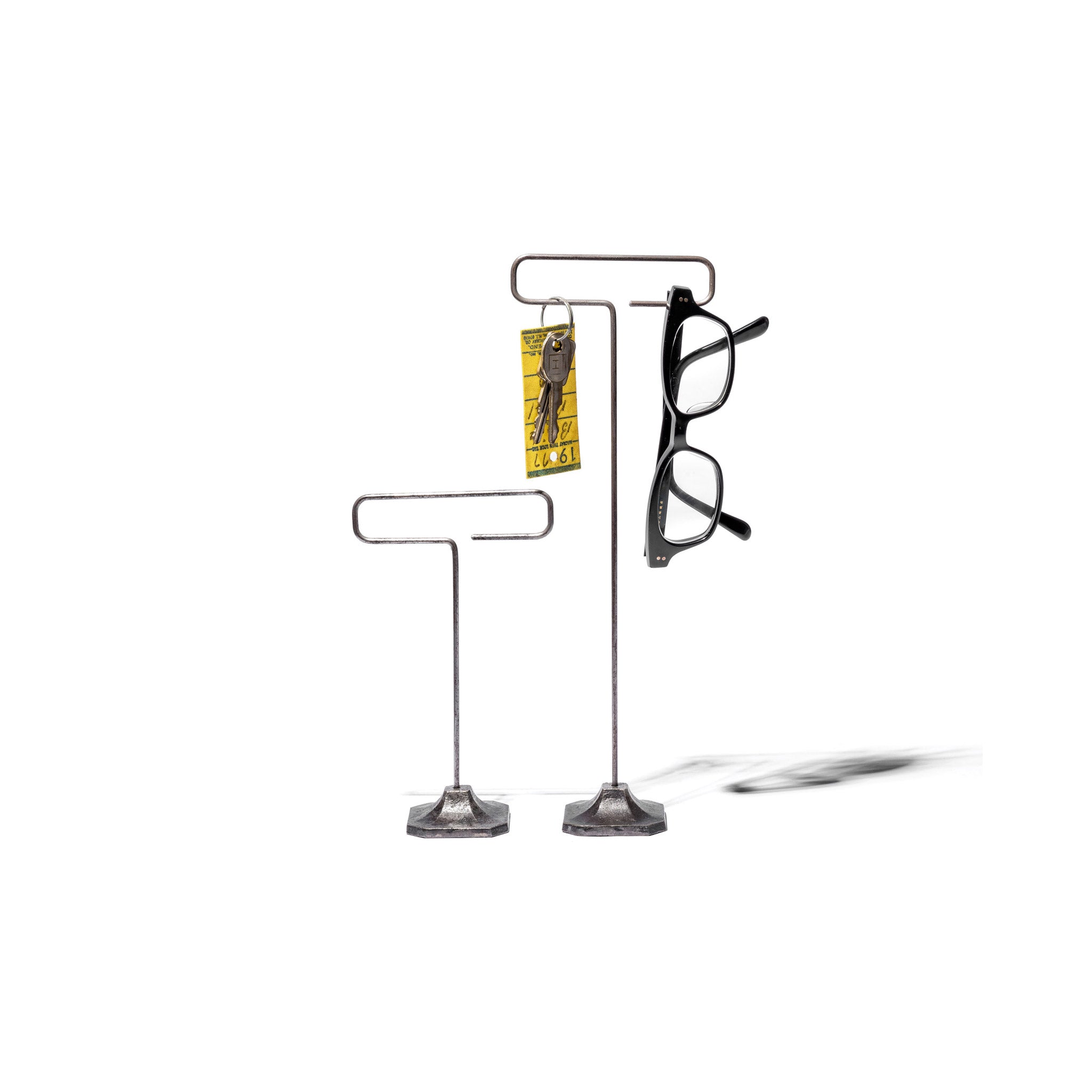 PUEBCO WIRE DISPLAY STAND