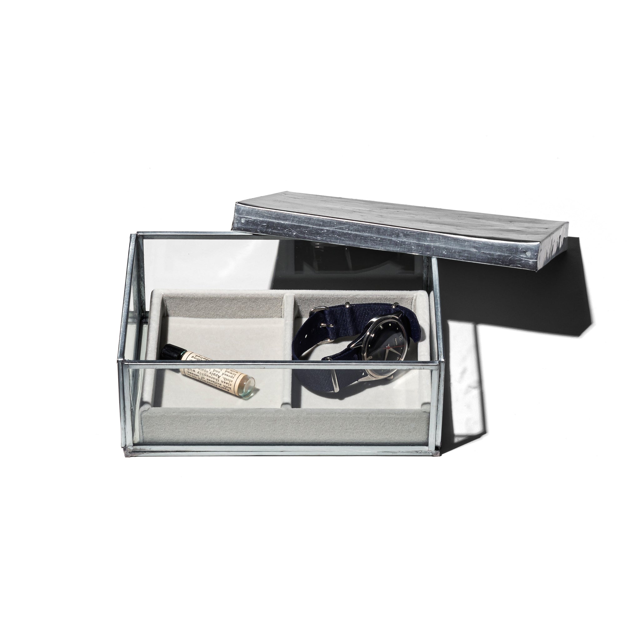 PUEBCO GLASS BOX WITH RECYCLE STEEL LID / Jewelry Single