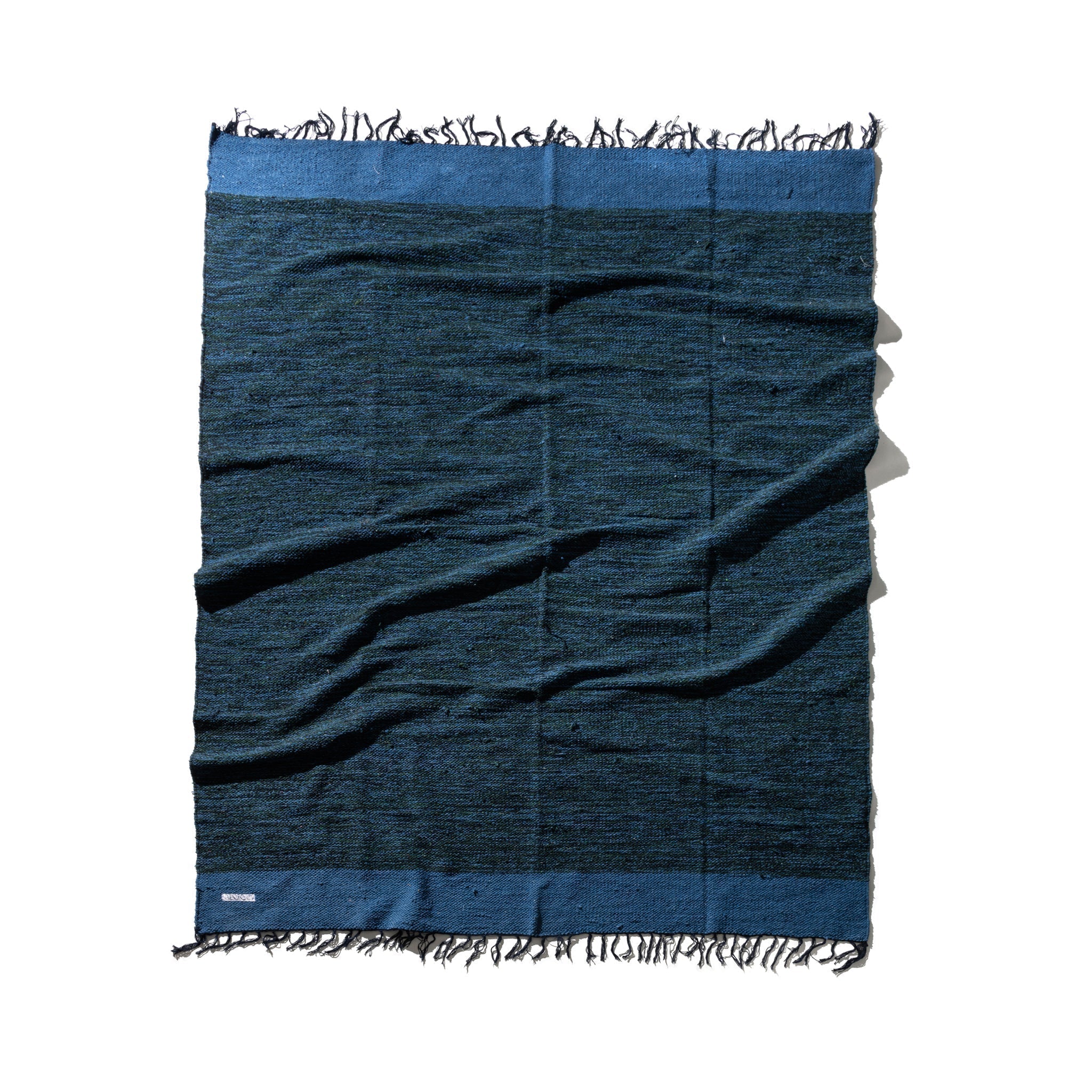 PUEBCO HANDLOOMED RECYCLE YARN RUG / 2.25 x 3.0