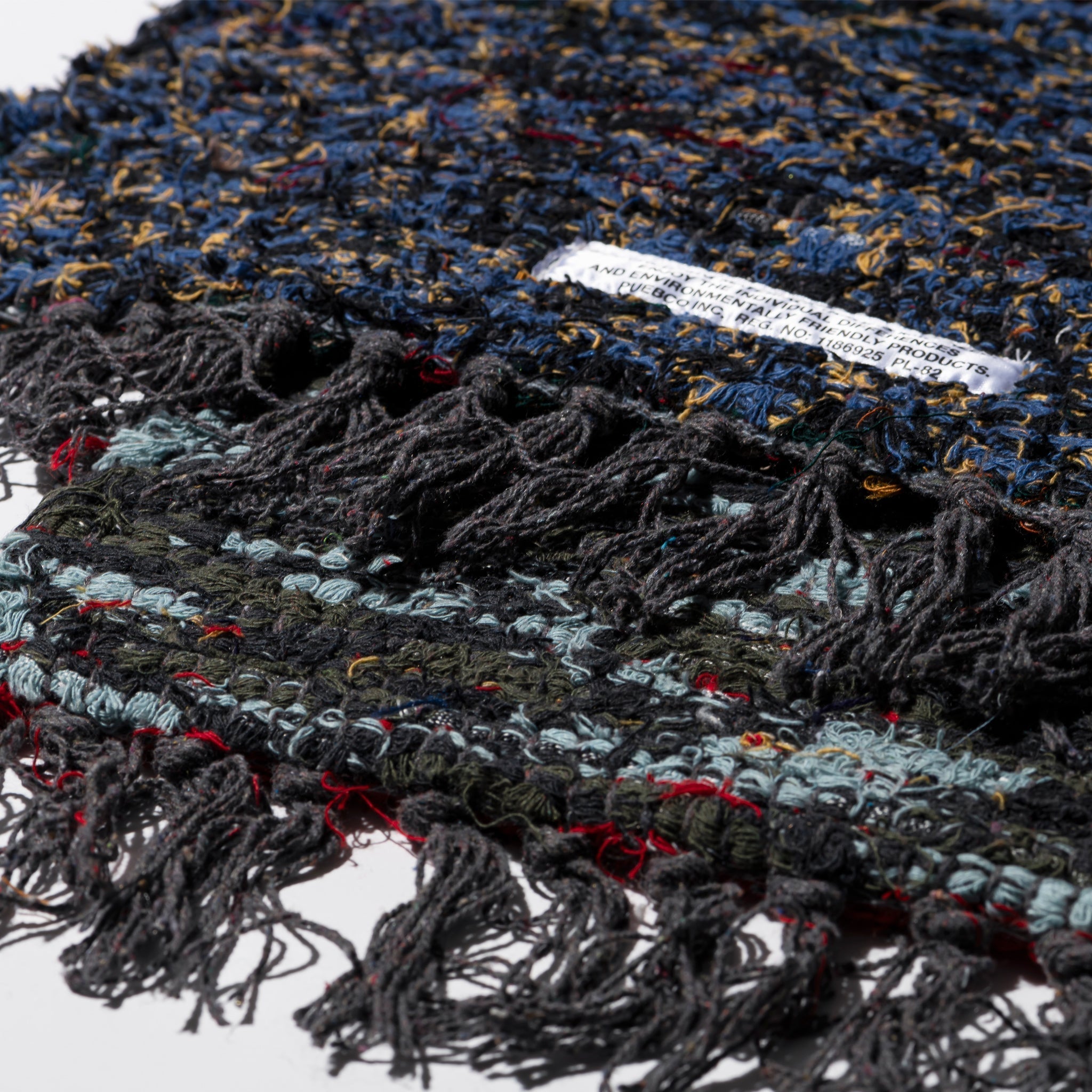 PUEBCO SCRAP YARN REVERSIBLE MAT