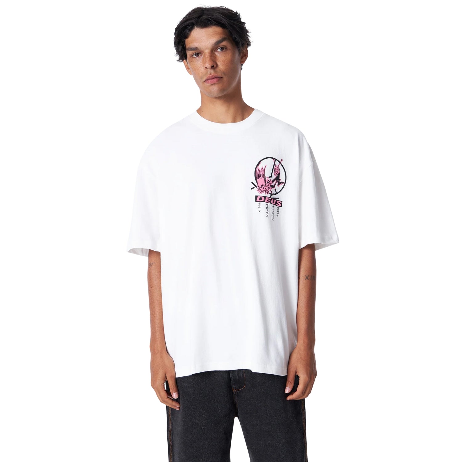 DEUS EX MACHINA BROADCASTING TEE - VINTAGE WHITE