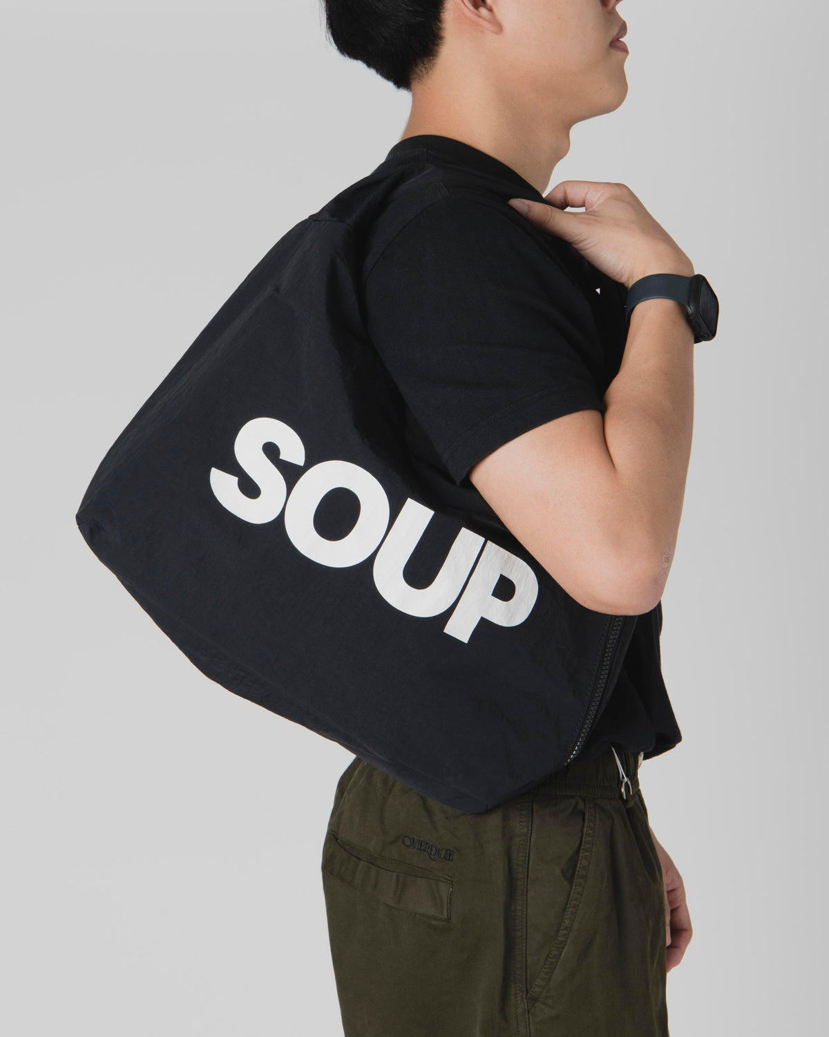 SOUP CLOUD SHOULDER BAG - BLACK