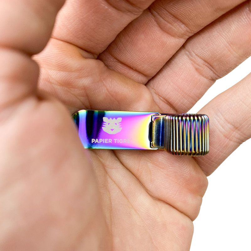 PAPIER TIGRE PEN HOLDER - IRIDESCENT