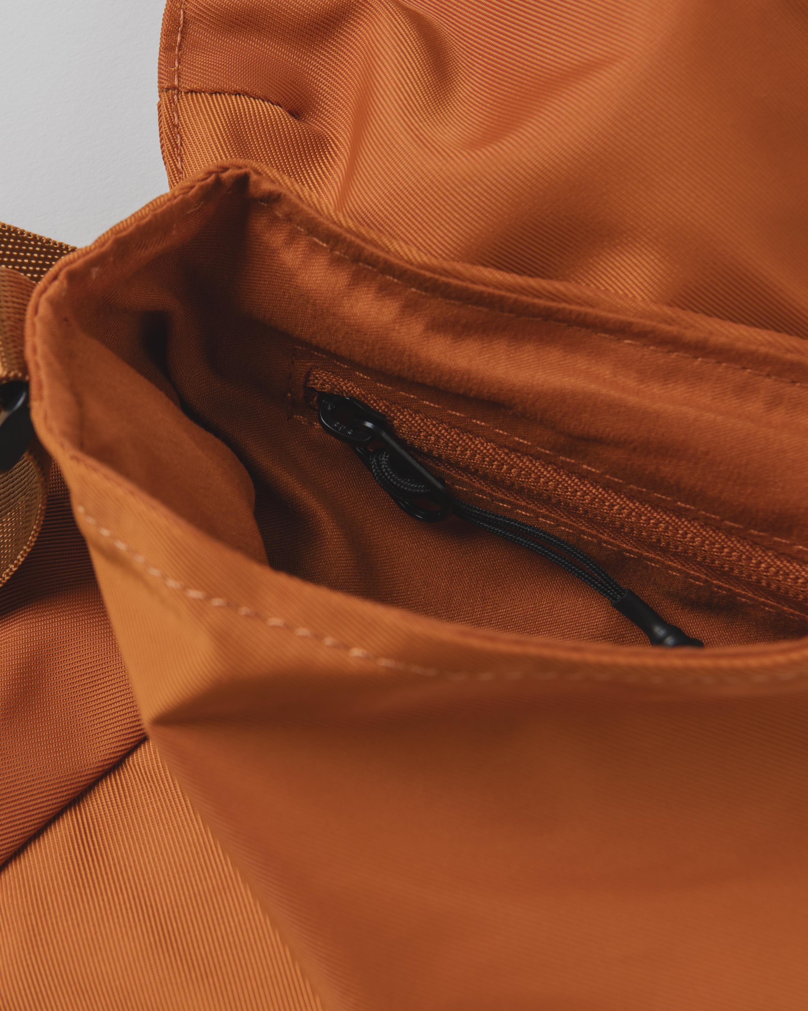 SOUP POSTMAN SHOULDER BAG - DARK ORANGE