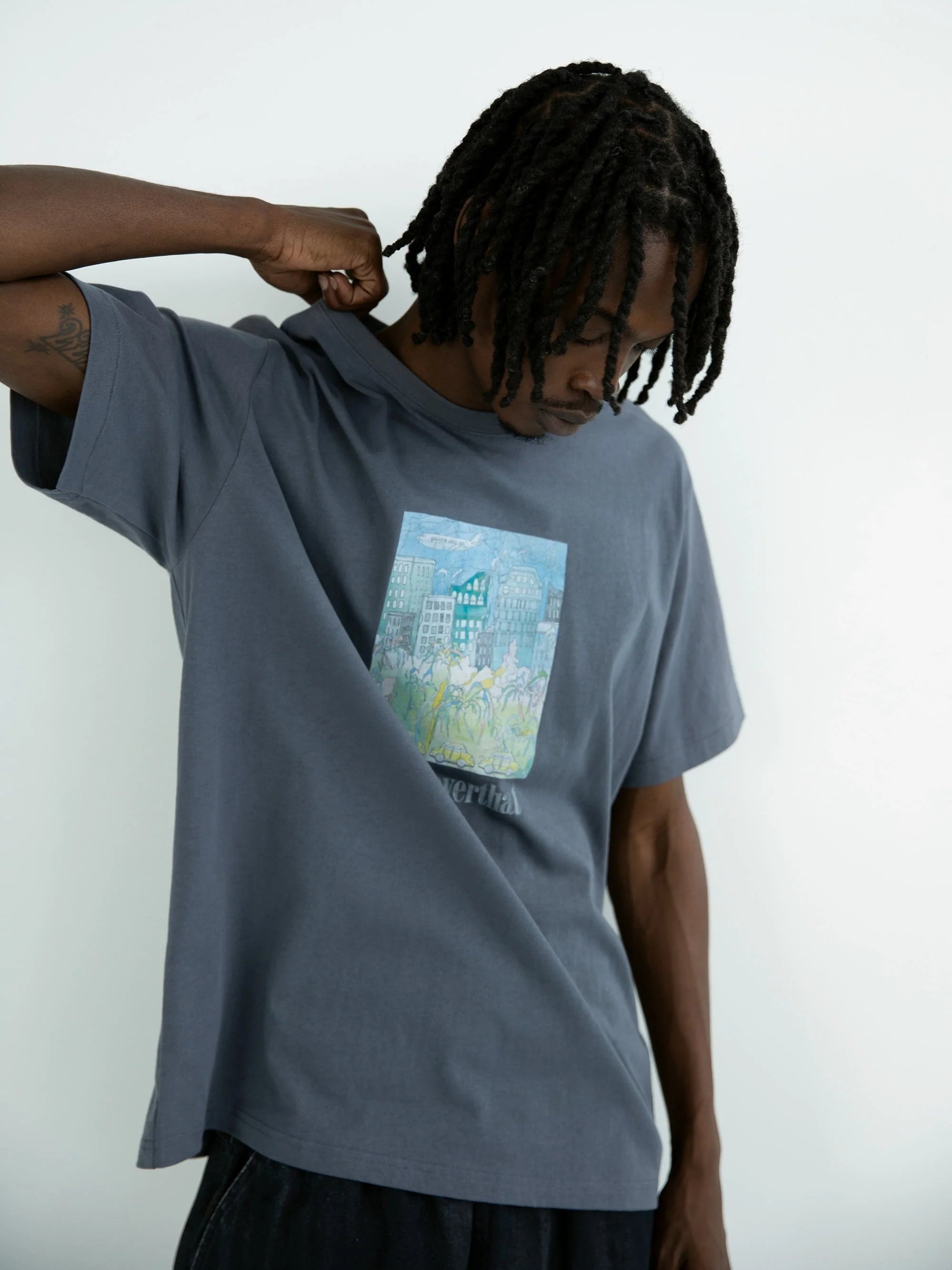THISISNEVERTHAT CITY & PARK TEE - DARK GREY