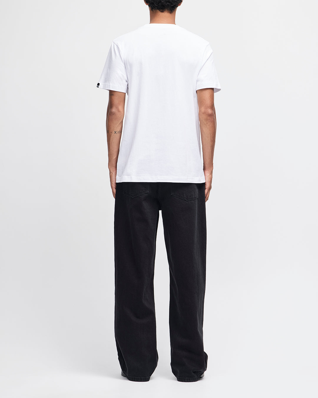 DEUS EX MACHINA Shield Tee - White