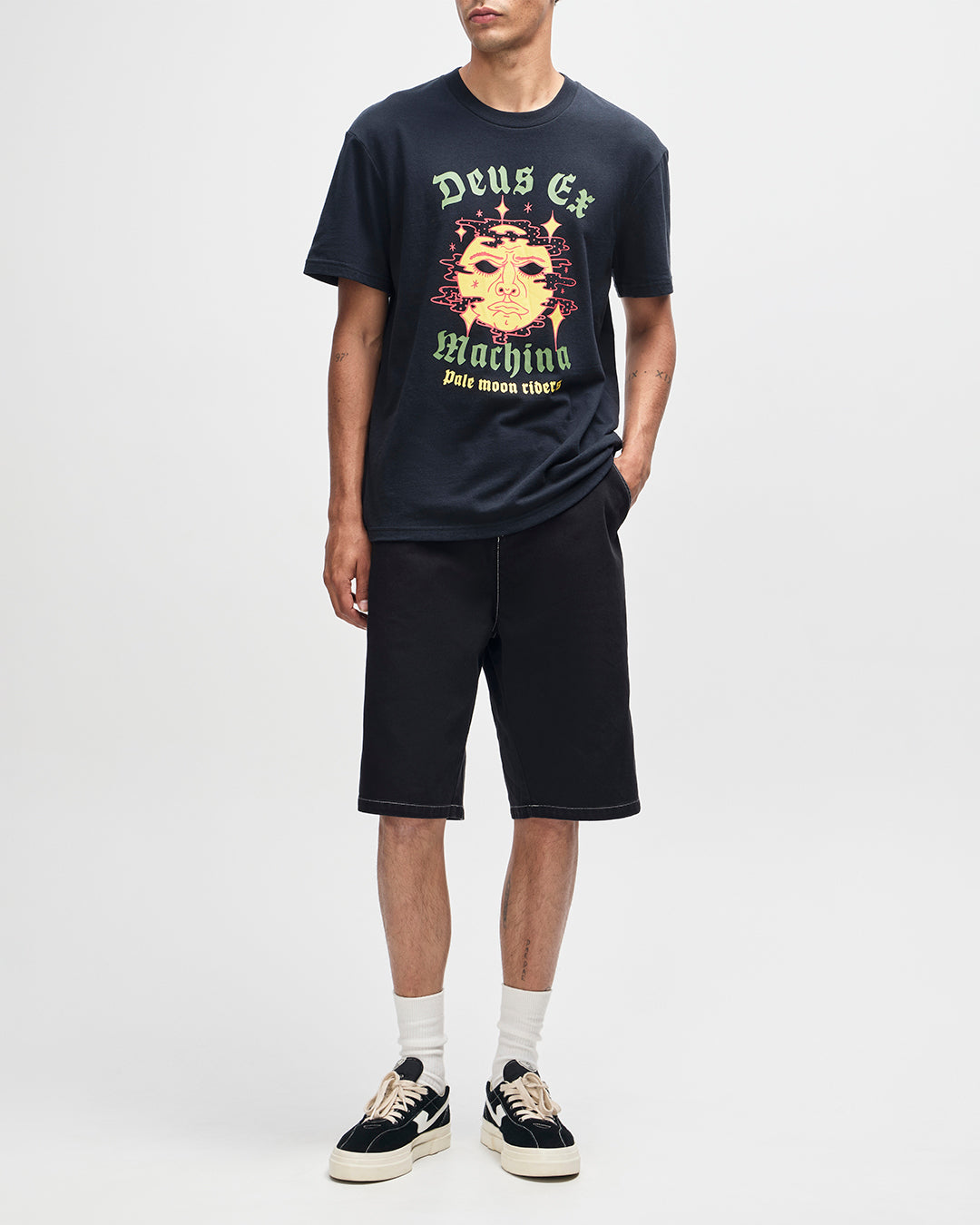 DEUS EX MACHINA Solaris Tee - Black