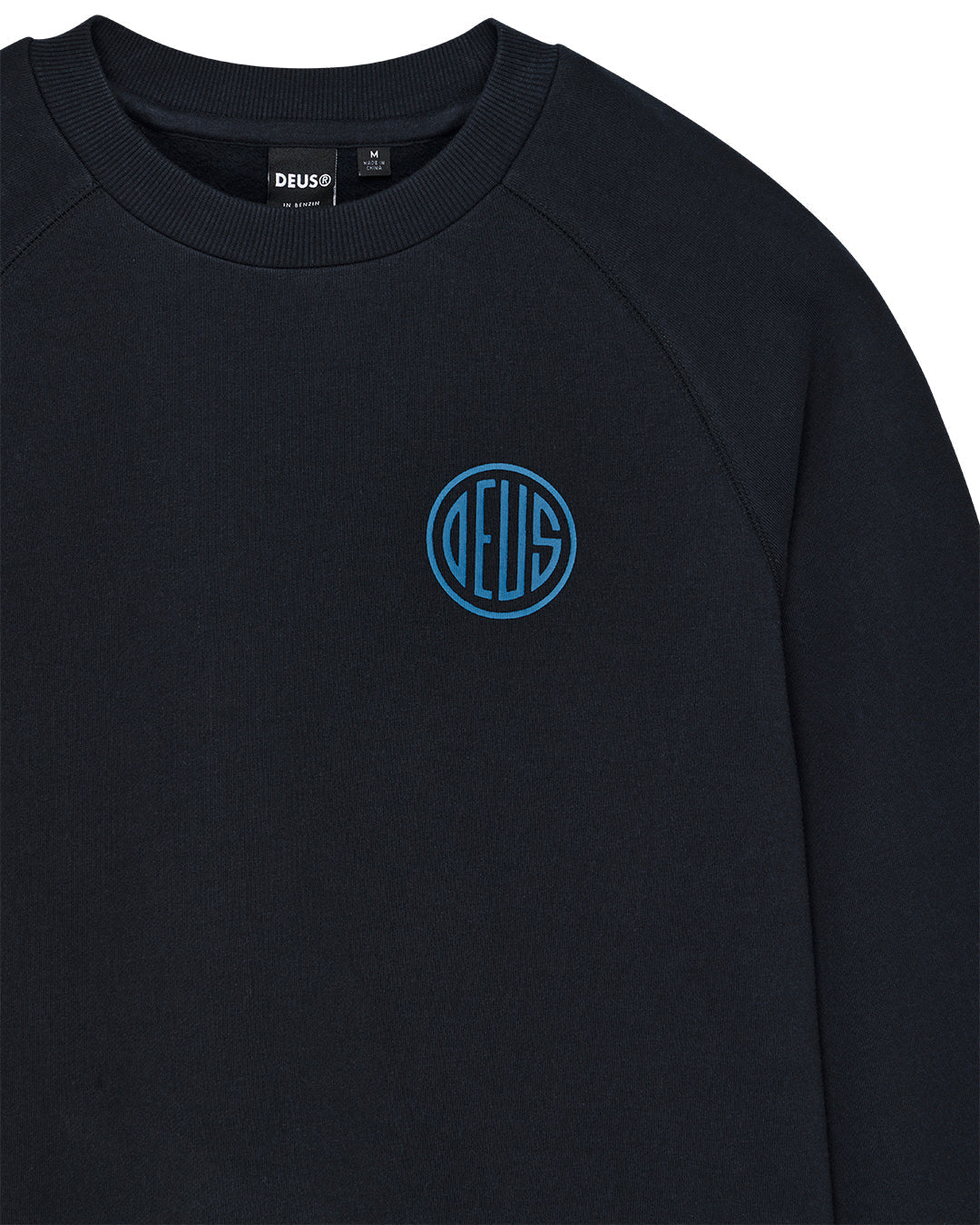 DEUS EX MACHINA PILL LOGO CREW - BLACK
