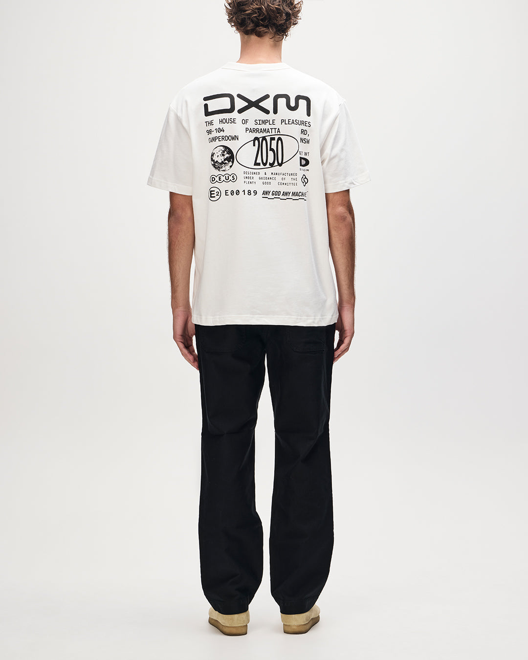 DEUS EX MACHINA COMMITTEE TEE - VINTAGE WHITE