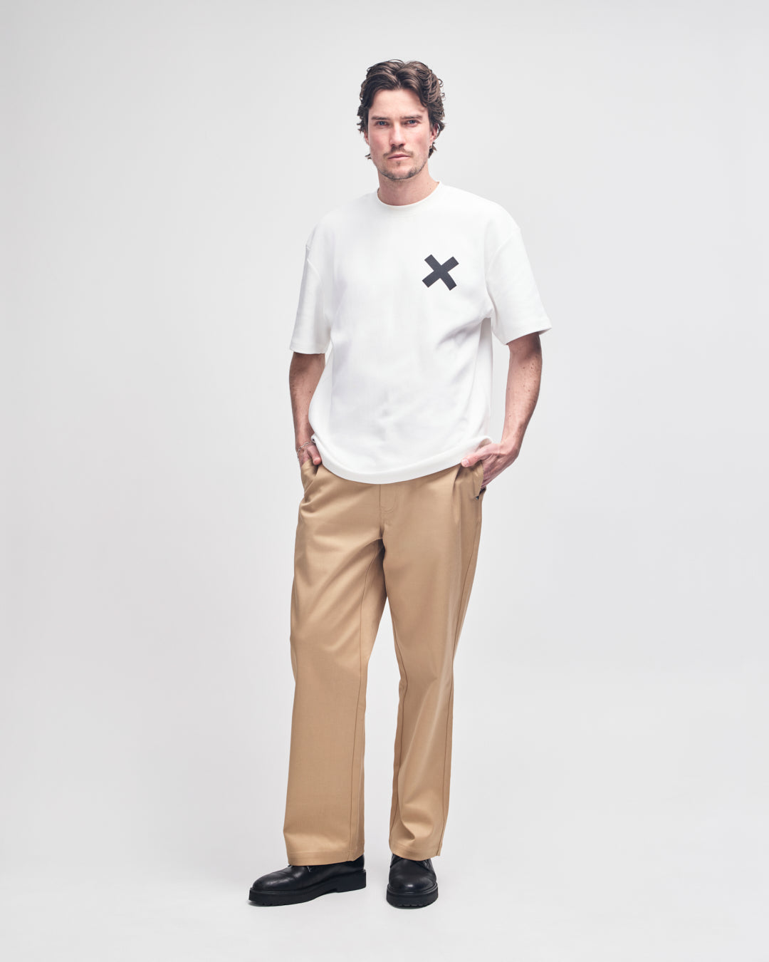 DEUS EX MACHINA Camperdown Address Tee - Vintage White
