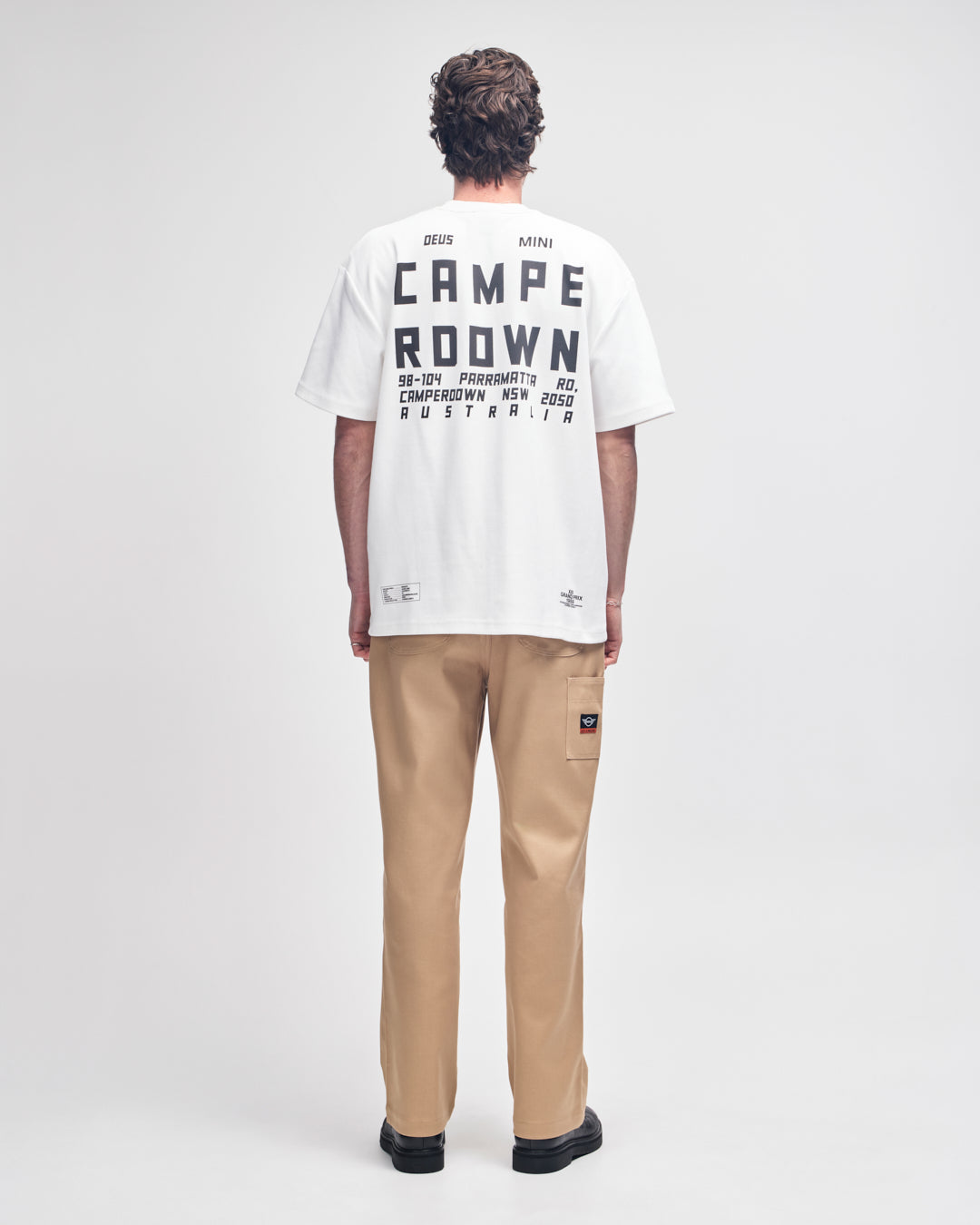 DEUS EX MACHINA Camperdown Address Tee - Vintage White