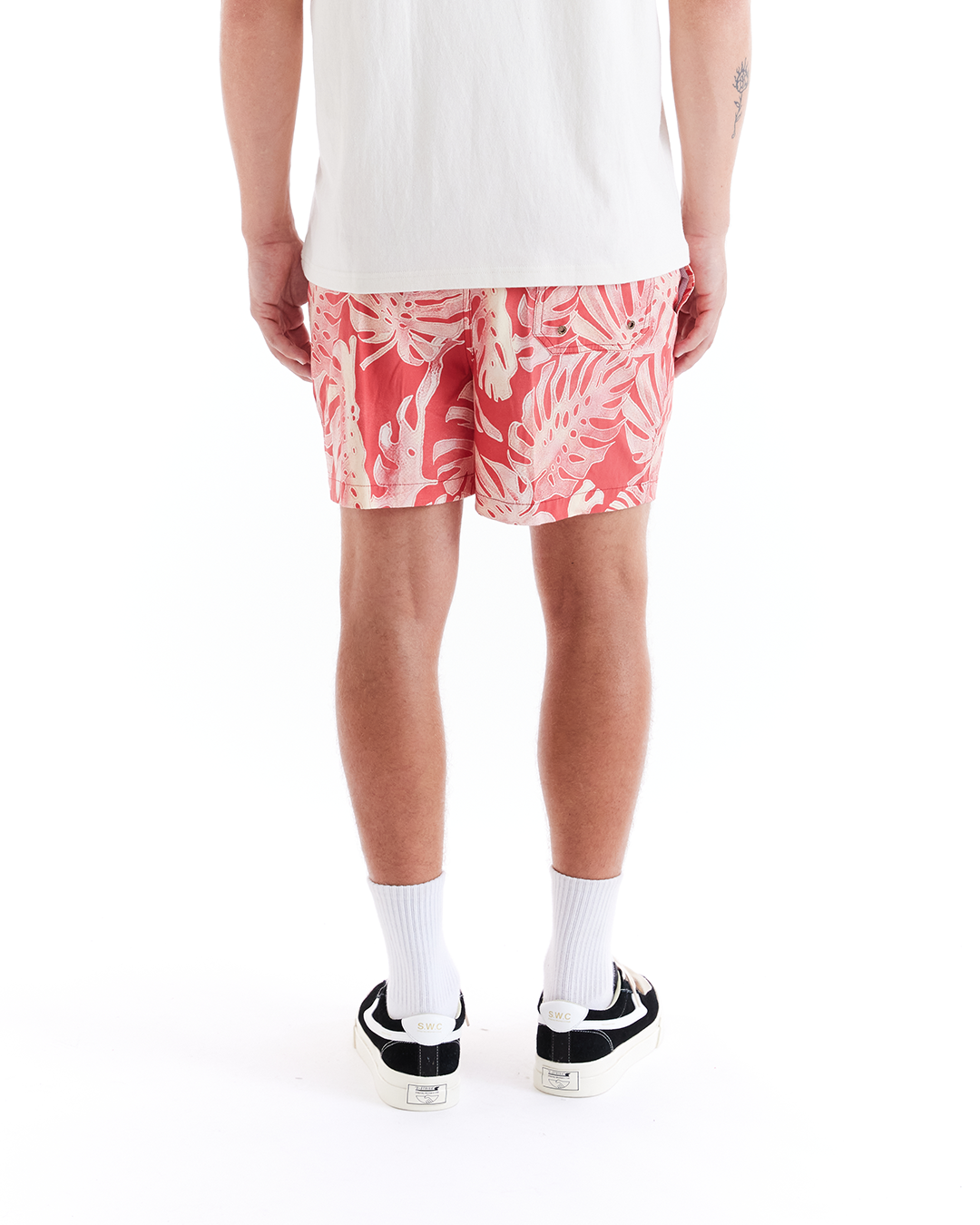 Ace Beach Short - Red|Model