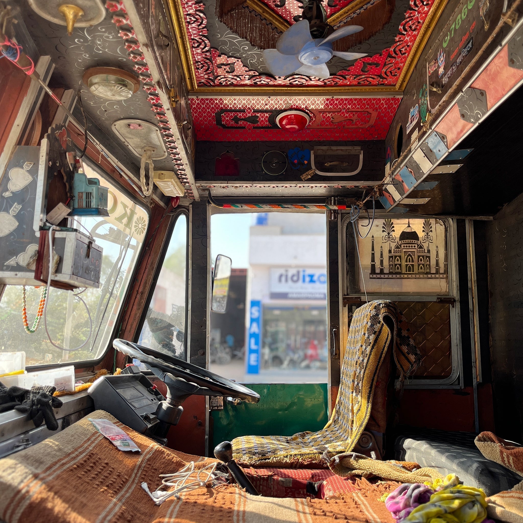 PUEBCO TRUCK SEAT FABRIC SMALL TOTE