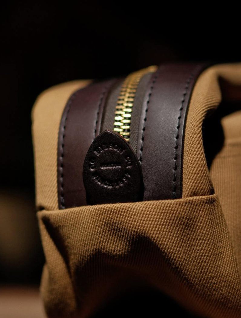 FILSON TRAVEL KIT - TAN