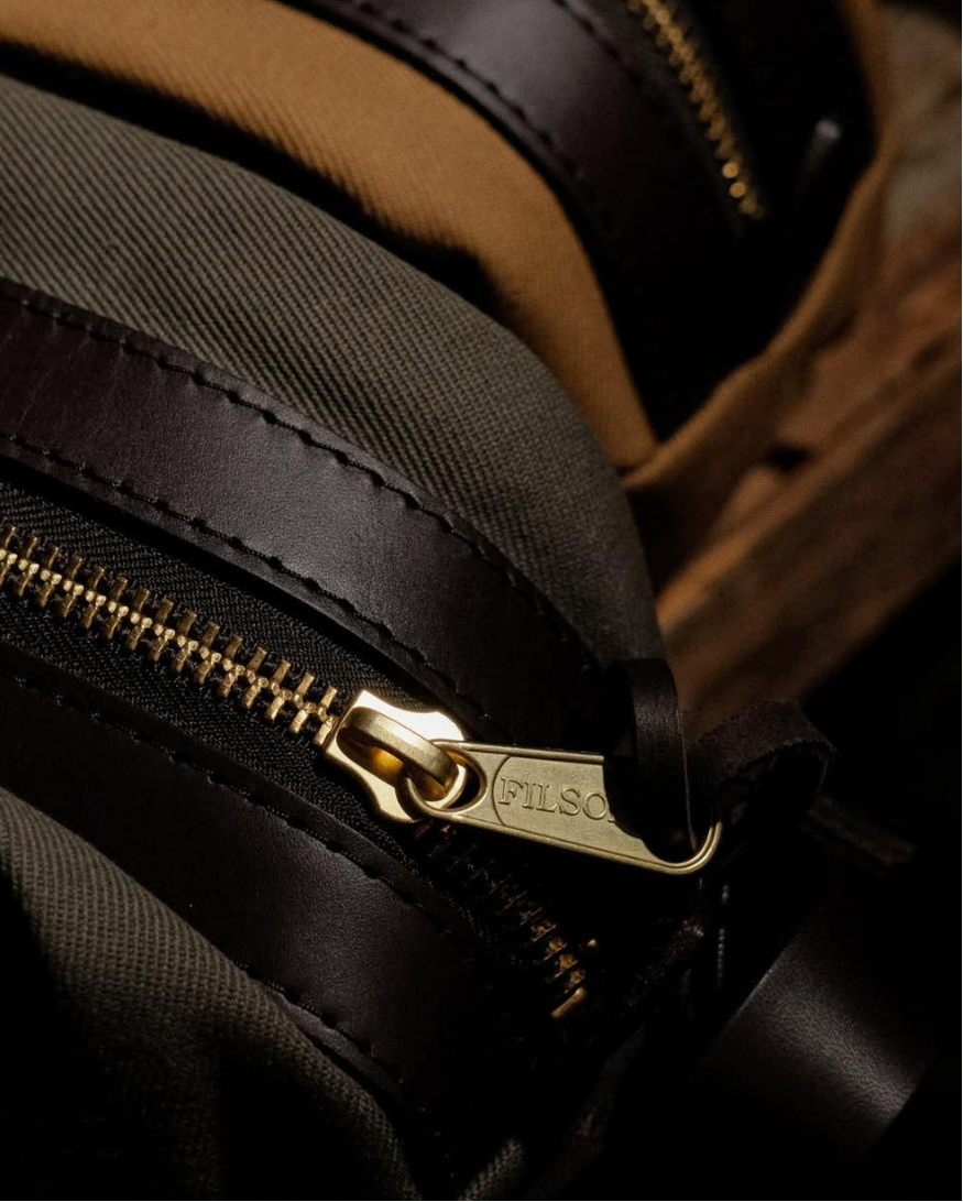 FILSON TRAVEL KIT - TAN