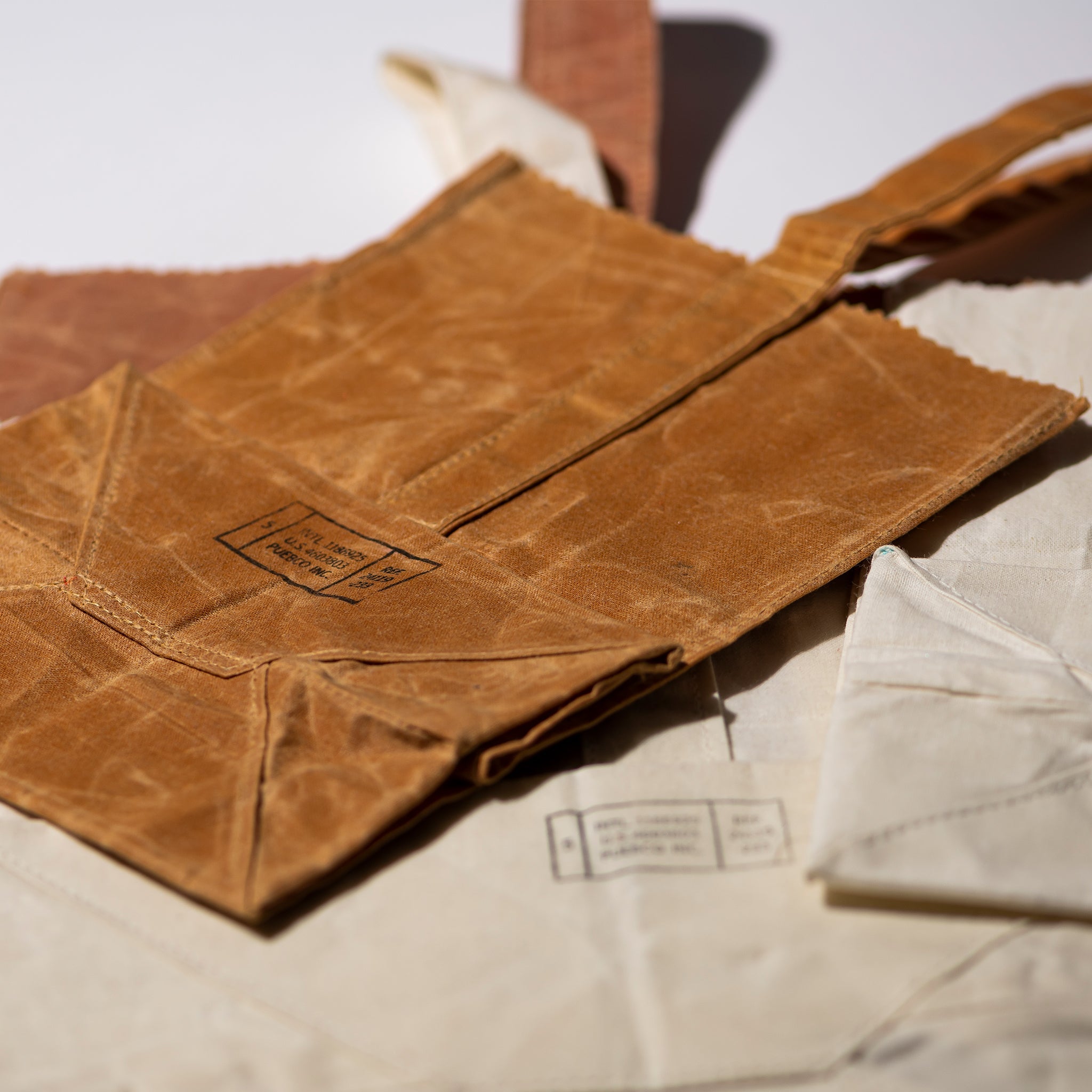 PUEBCO GROCERY BAG WITH HANDLE