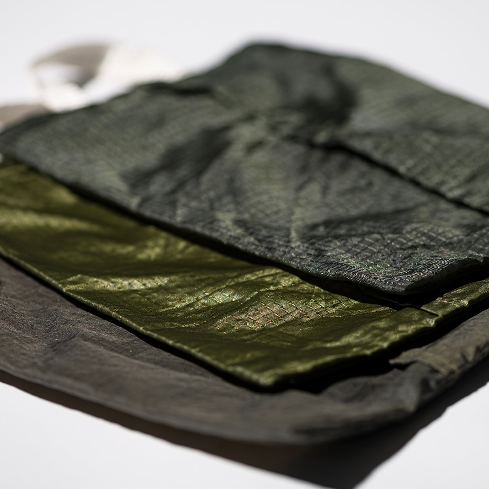 PUEBCO VINTAGE PARACHUTE TISSUE COVER / Standard