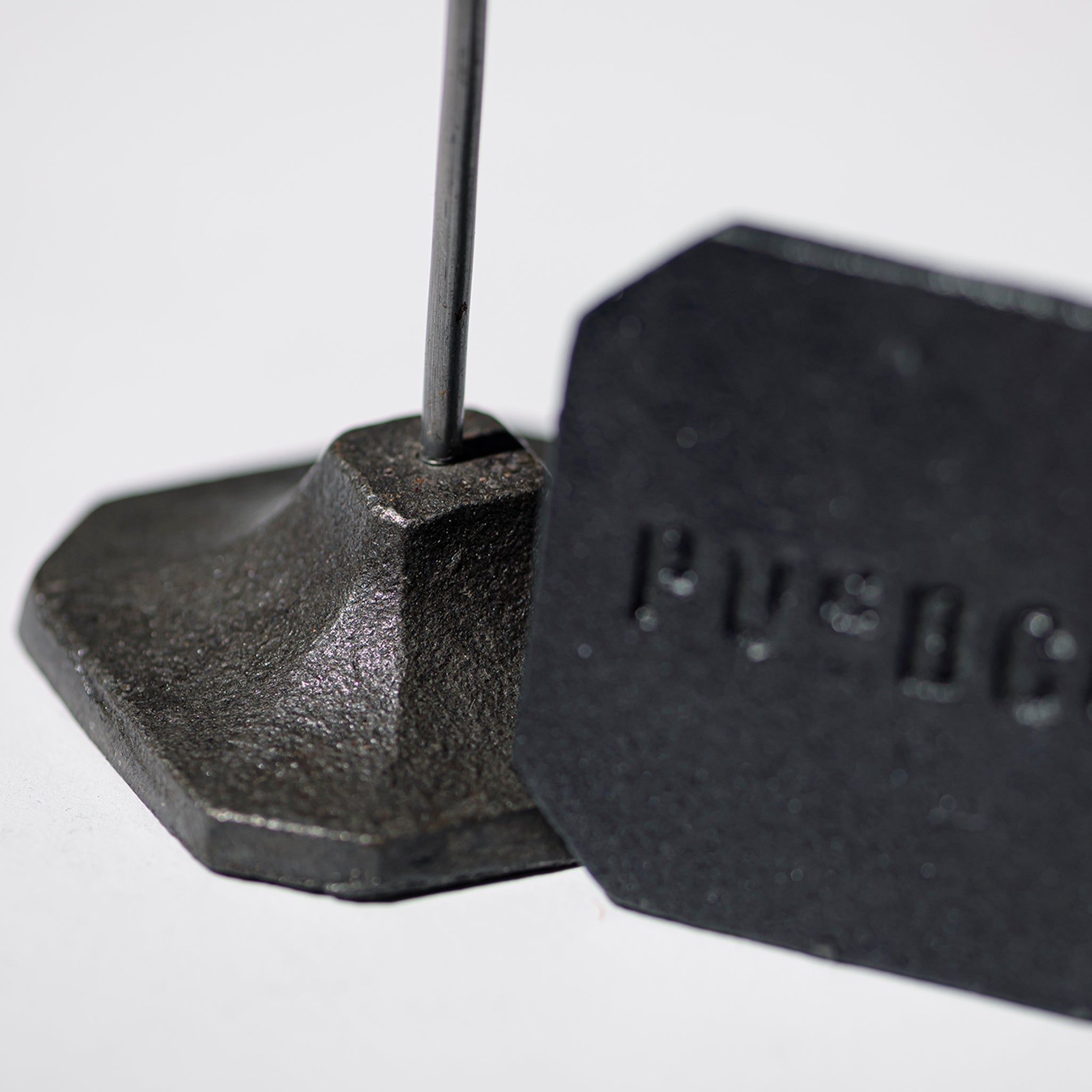 PUEBCO WIRE DISPLAY STAND