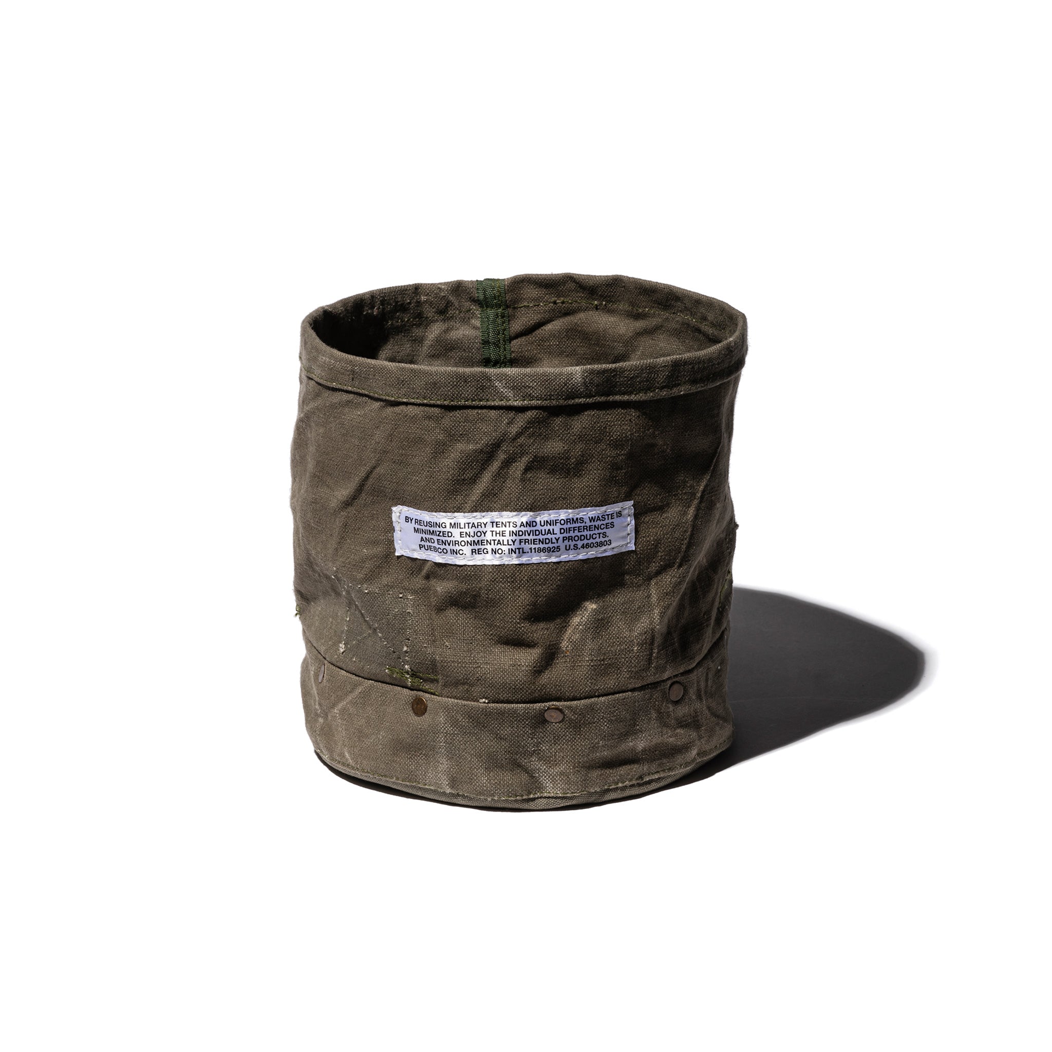 PUEBCO VINTAGE MATERIAL ORGANIZER WITH RIVET / Medium