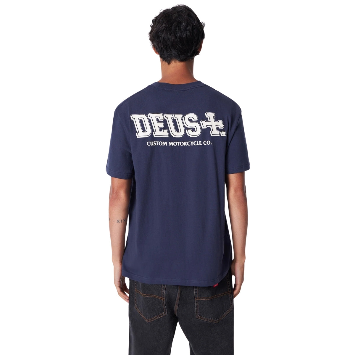 DEUS EX MACHINA NO SHELTER TEE - NAVY