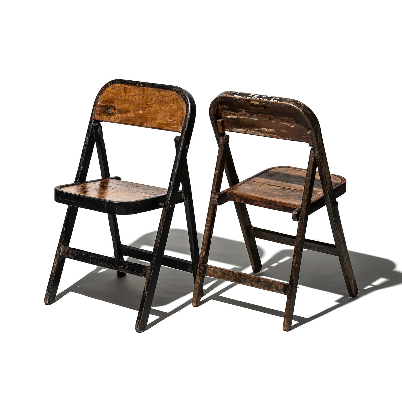 PUEBCO - WOODEN CINEMA CHAIR