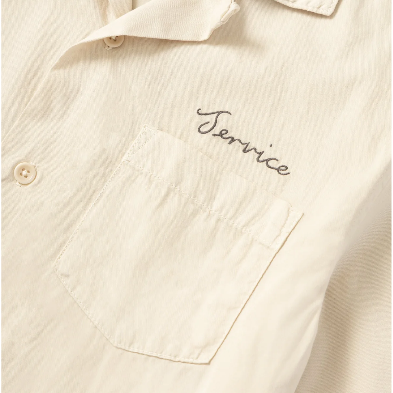 SERVICE WORKS SCRIPT RESORT SHIRT - WHITE OAK