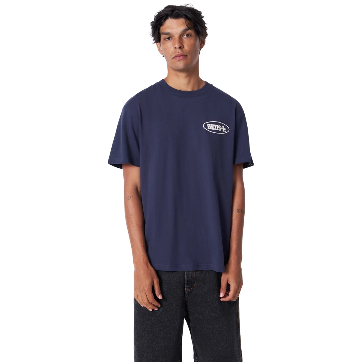 DEUS EX MACHINA NO SHELTER TEE - NAVY