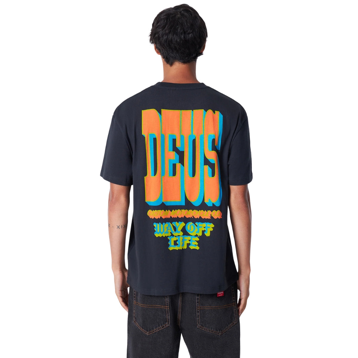 DEUS EX MACHINA KOI NO YOKAN TEE - BLACK