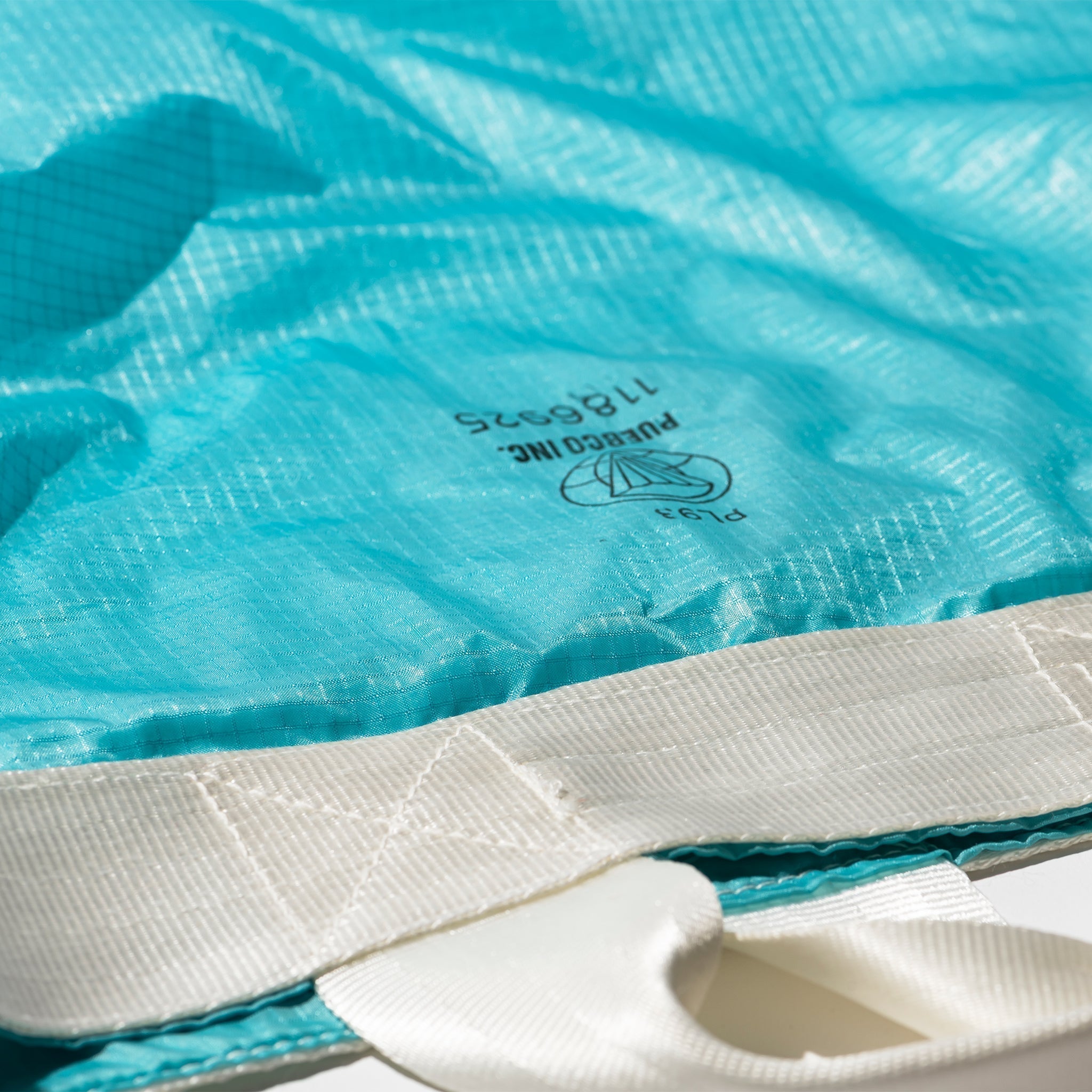 PUEBCO VINTAGE PARACHUTE LIGHT 2-WAY BAG / Blue