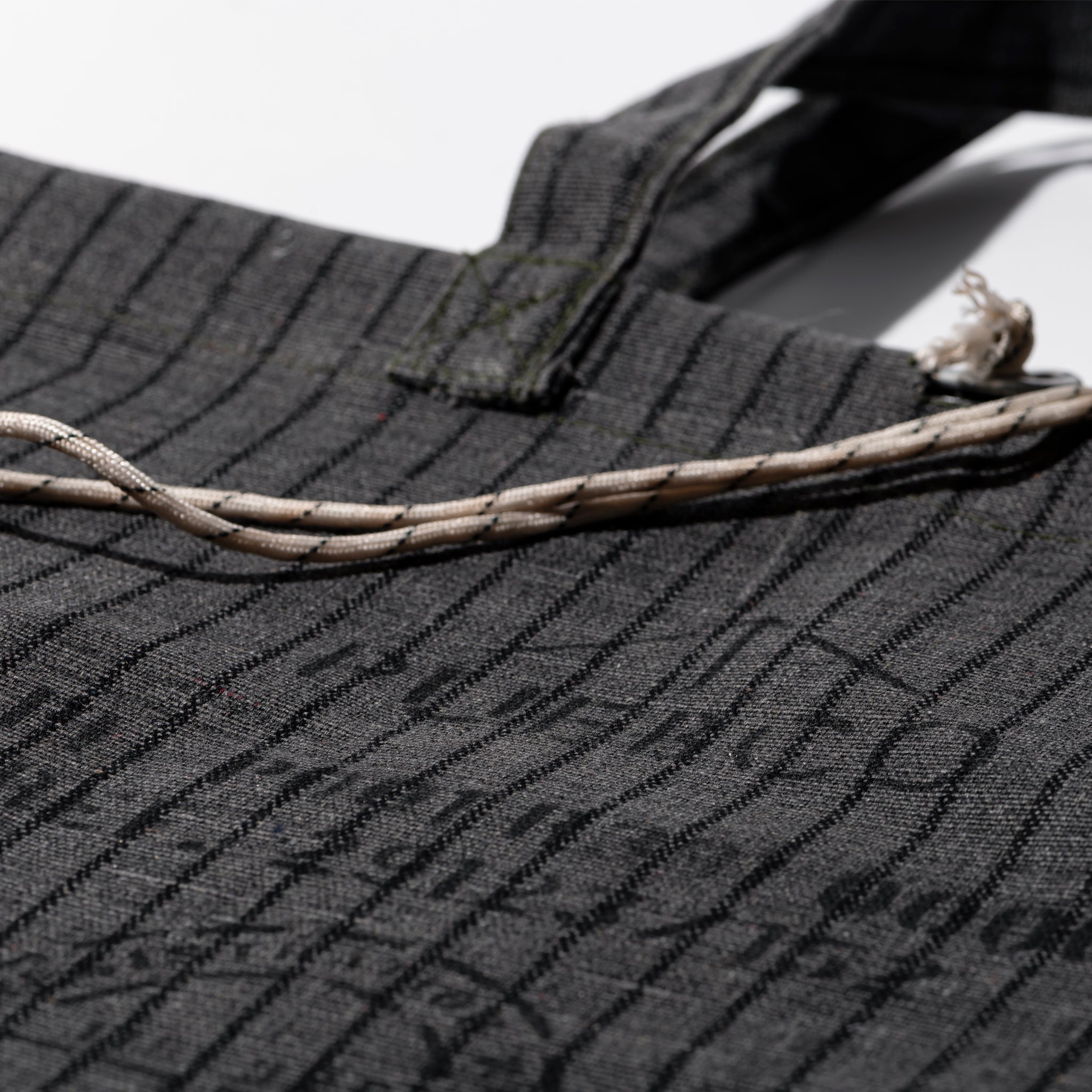 PUEBCO WAXED CANVAS LARGE BAG / Gray