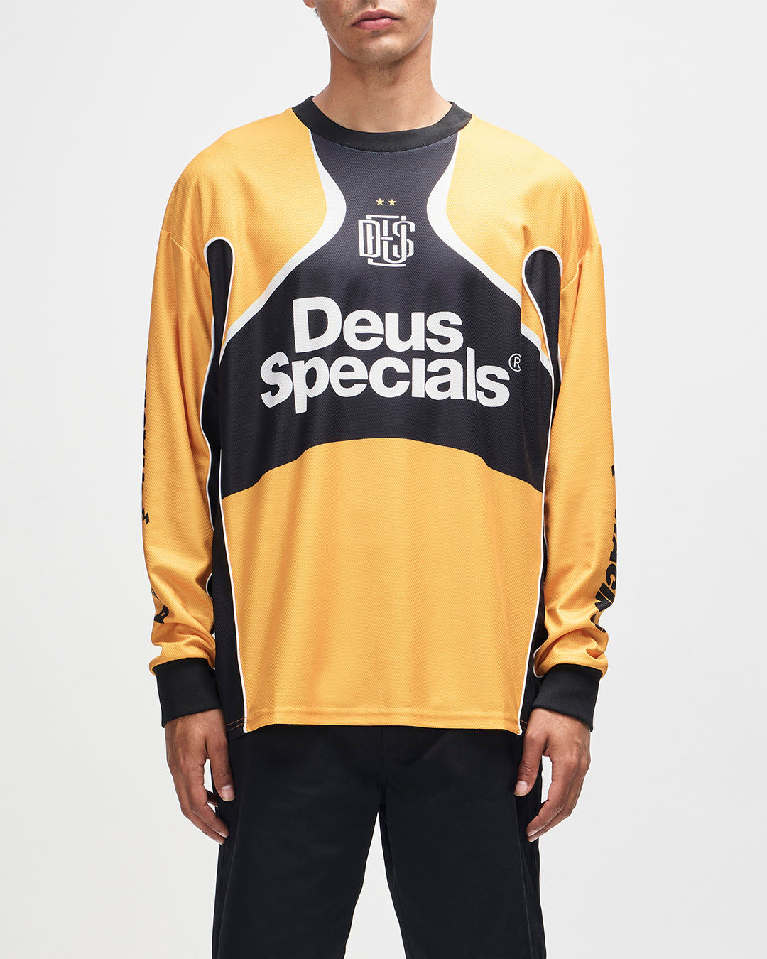 D261MLT381-SpectacleMotoJersey|Model