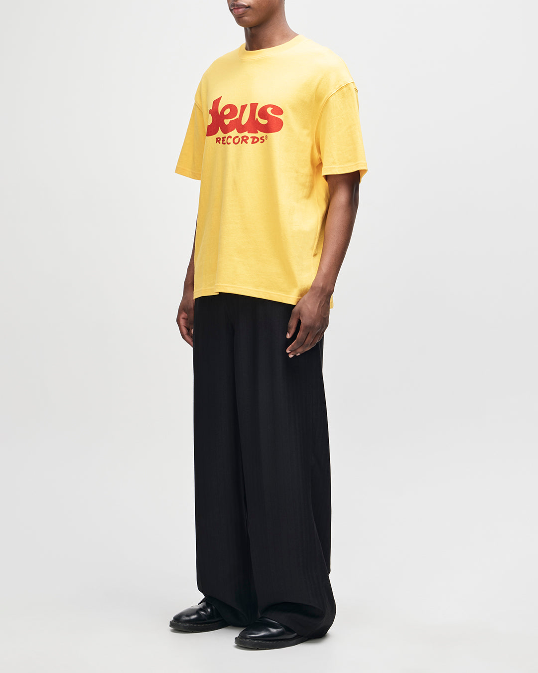 DEUS EX MACHINA Smile Tee - Citrus Yellow
