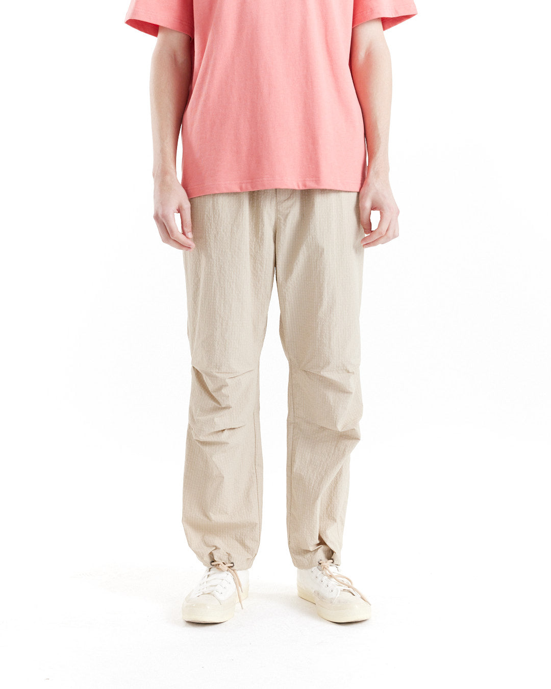 Remi Parachute Pant - Safari|Model